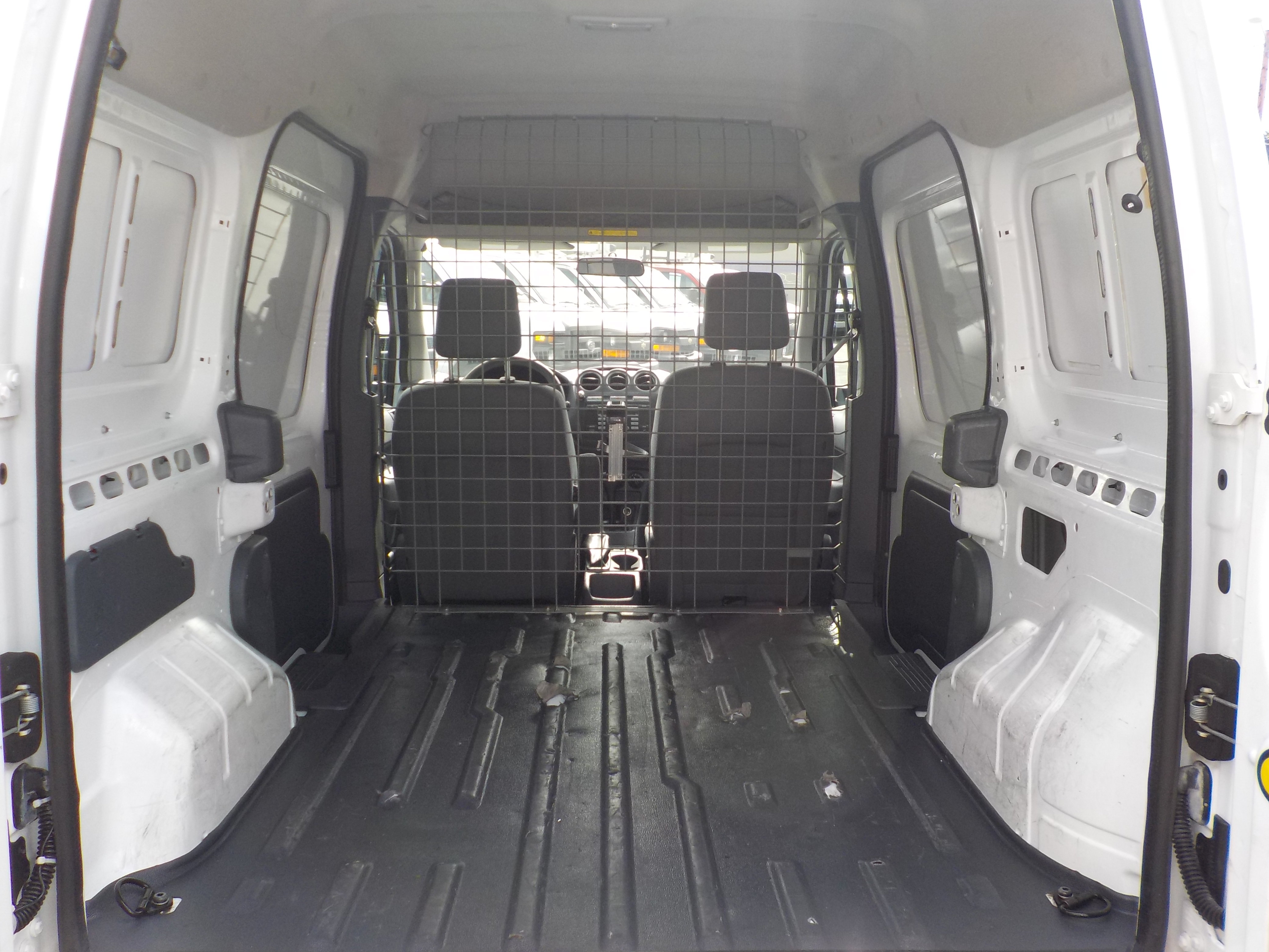 Used 2011 Ford Transit Connect XLT FWD image 20