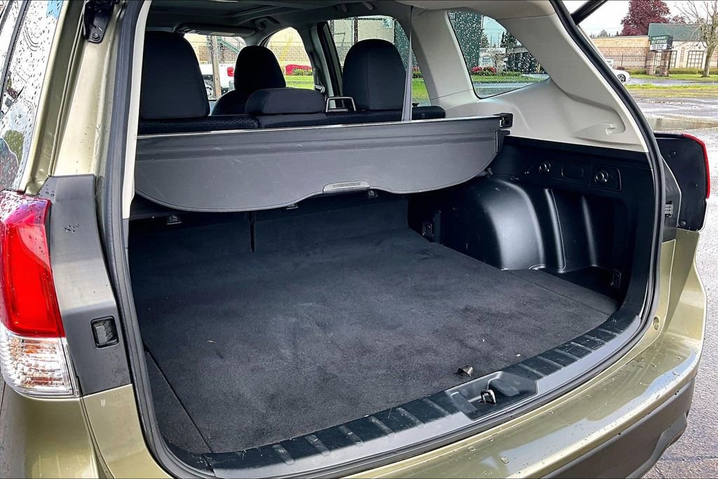 Used 2023 Subaru Forester Premium AWD/4WD image 35