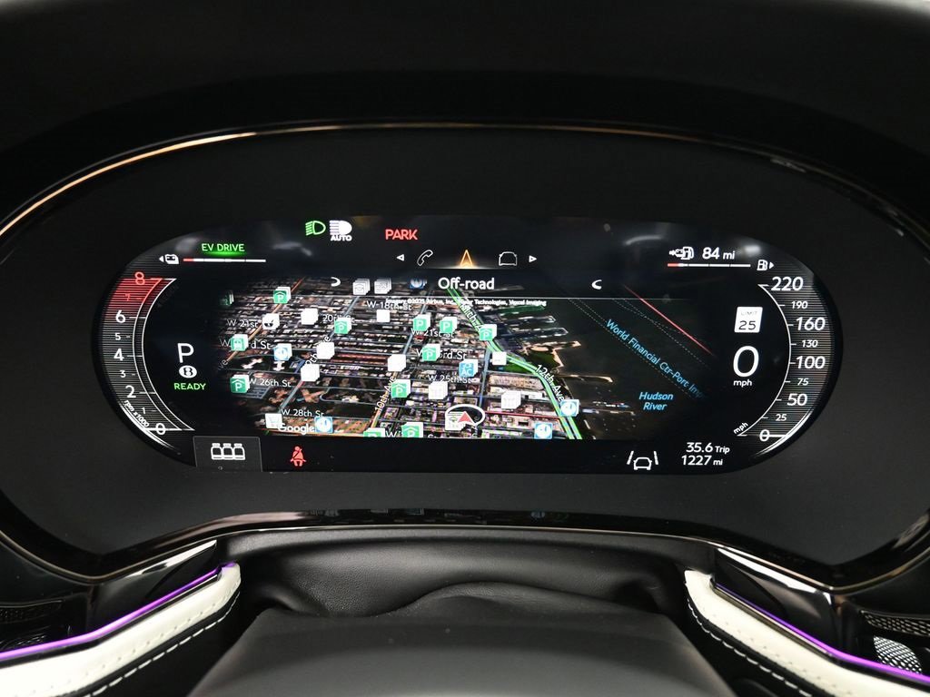 Certified 2025 Bentley Flying Spur Speed image 22