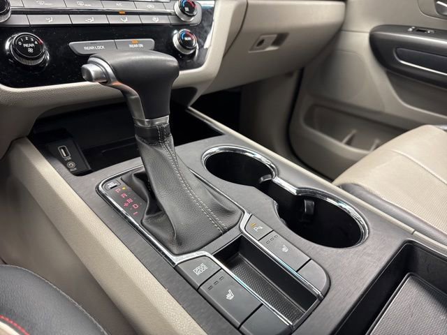 Used 2019 Kia Sedona EX image 25