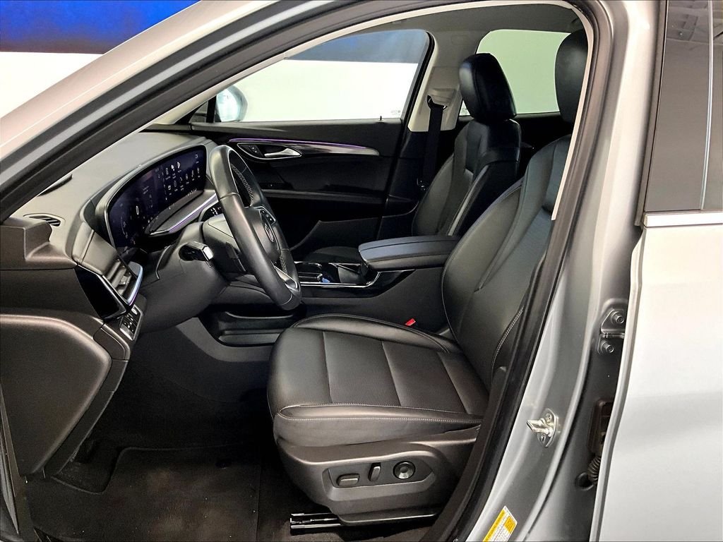 Used 2024 Buick Envision Preferred AWD/4WD image 10