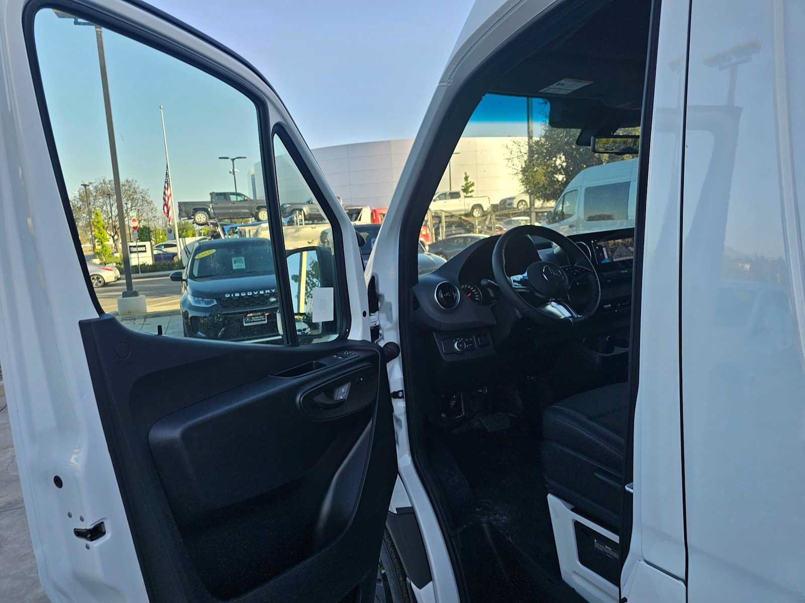 New 2026 Mercedes-Benz Sprinter 2500 image 18