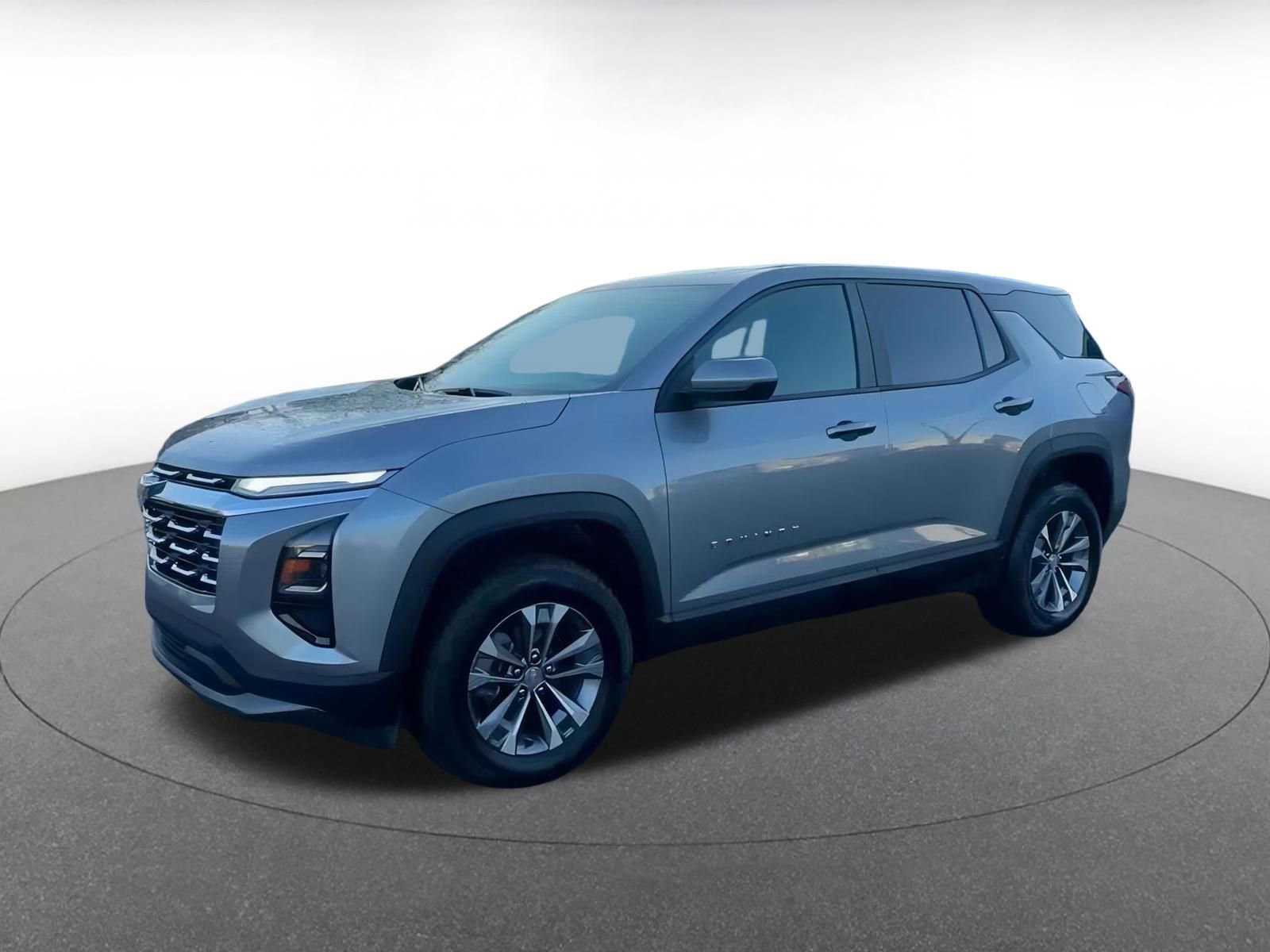 Used 2025 Chevrolet Equinox LT image 8