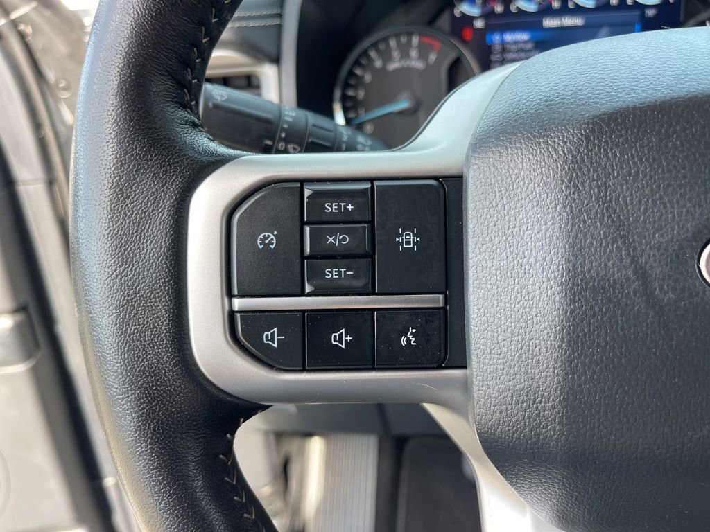 Used 2024 Ford Expedition Max XLT image 16