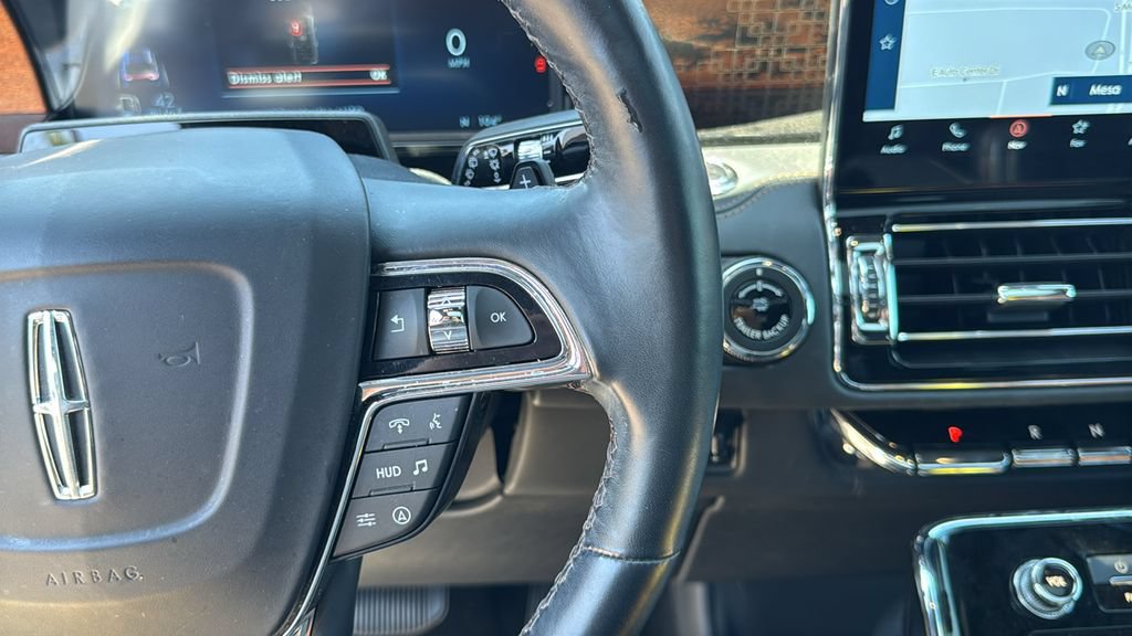 Used 2022 Lincoln Navigator Black Label AWD/4WD image 12