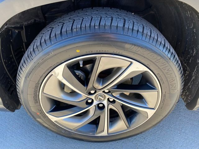 Used 2018 Lexus RX 350L Luxury w/ Cold Area Package (CT) image 26