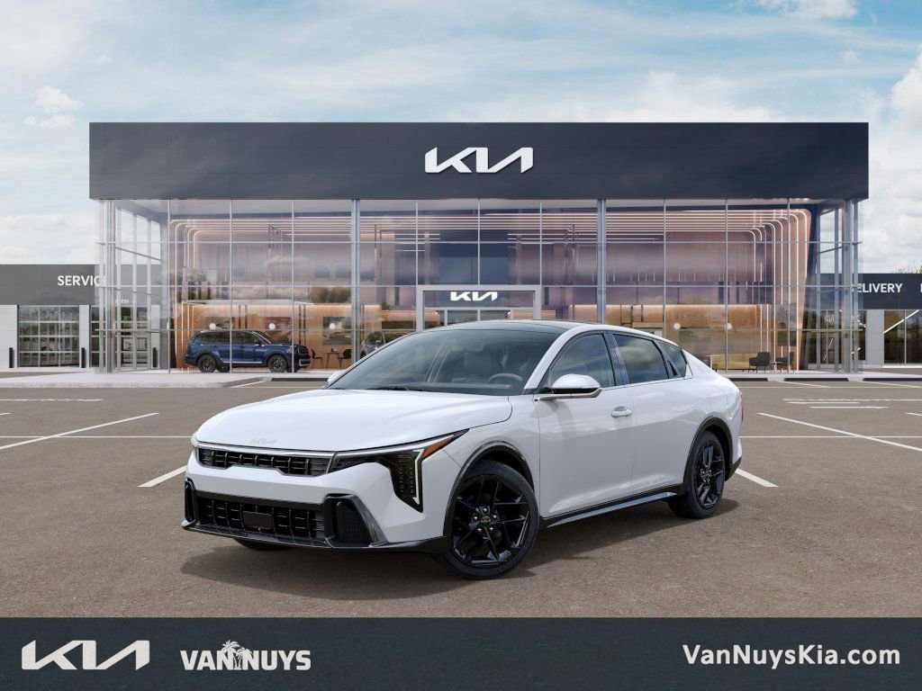 New 2025 Kia K4 GT-Line Turbo