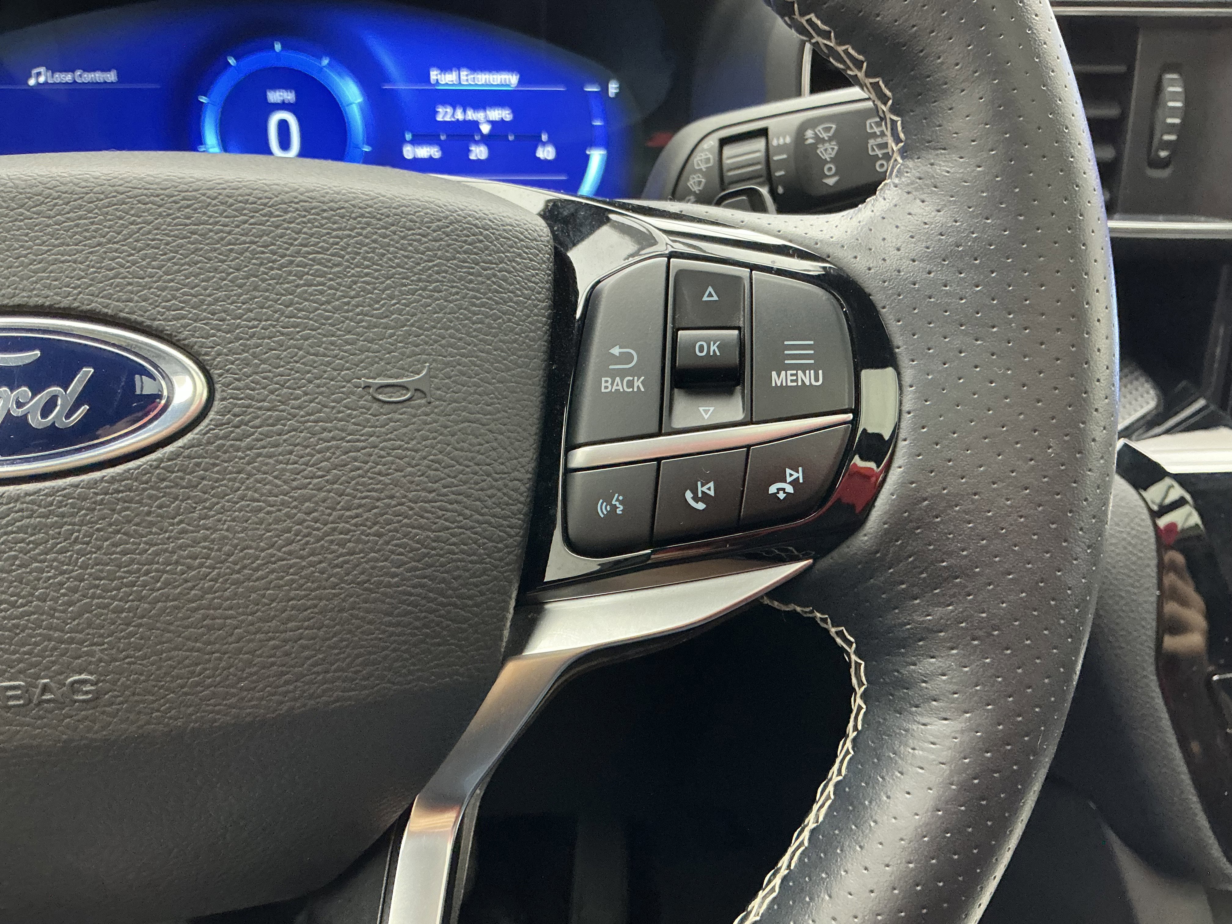 Used 2022 Ford Explorer ST w/ Equipment Group 401A image 9