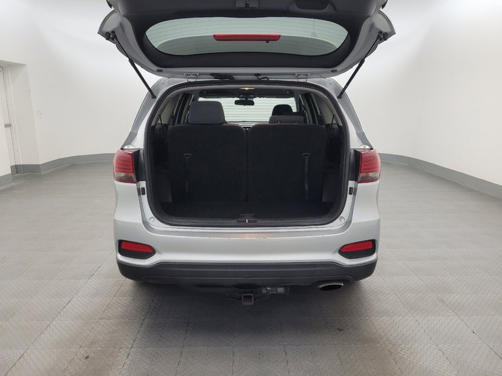 Used 2019 Kia Sorento AWD V6 image 29