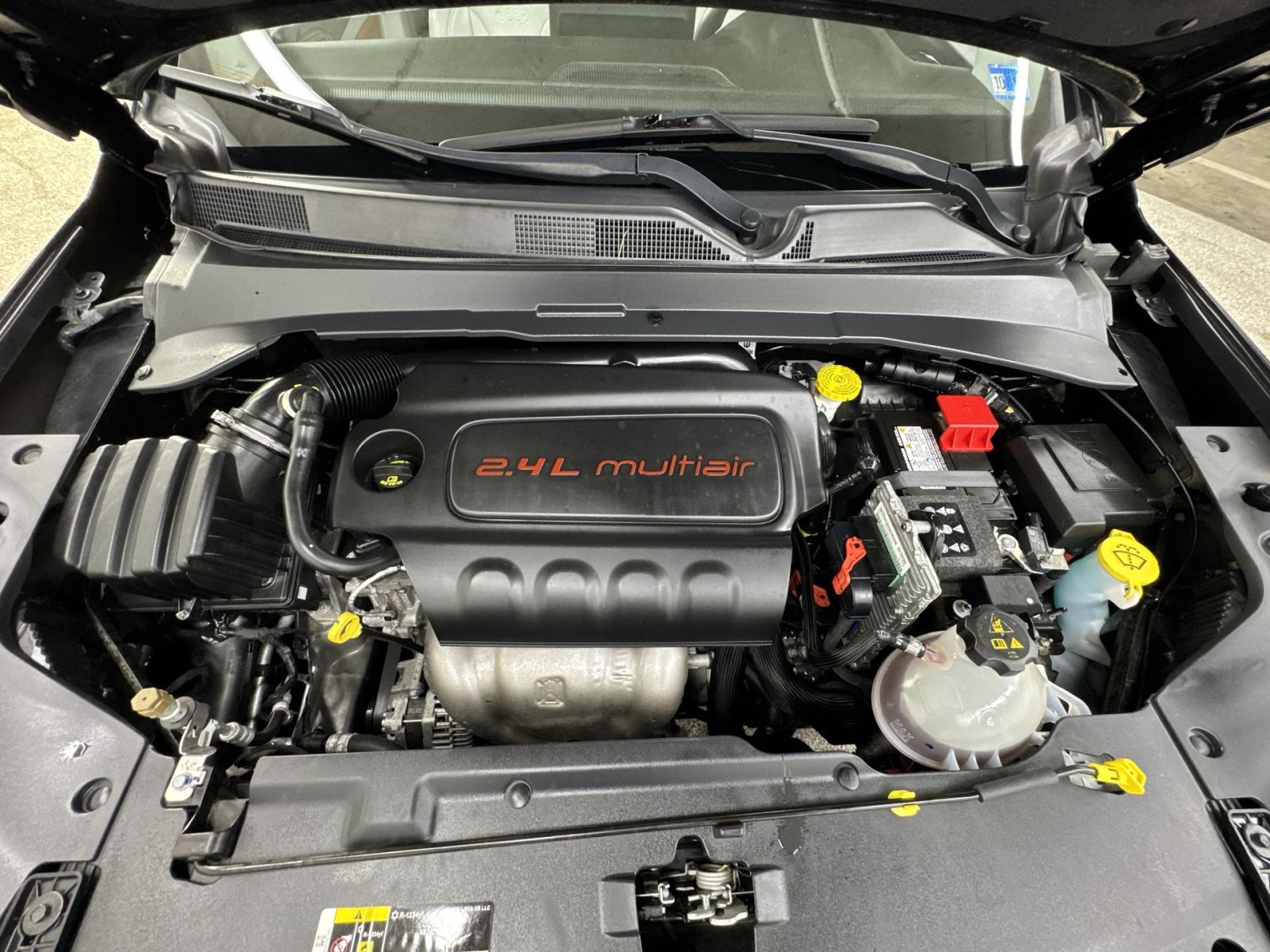 Used 2022 Jeep Compass Limited w/ Elite Group AWD/4WD image 30