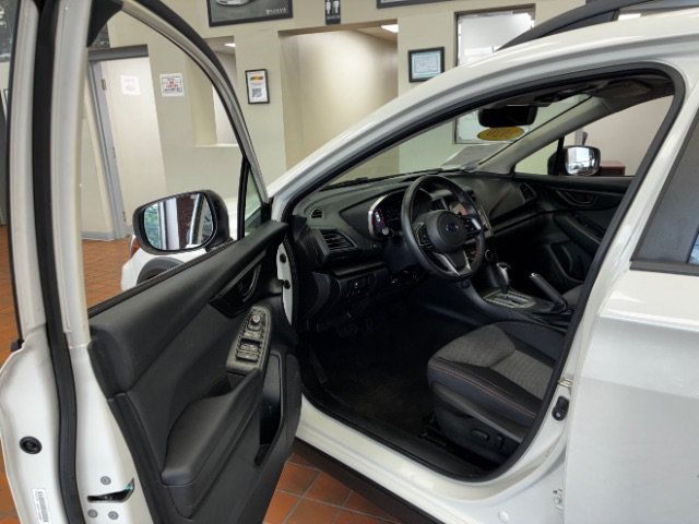 Used 2020 Subaru Crosstrek 2.0i Premium w/ Moonroof Package 2 AWD/4WD image 15