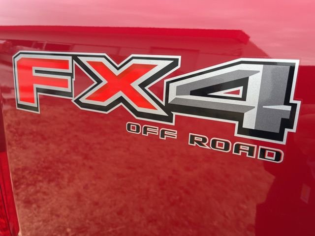 Used 2023 Ford F350 Lariat w/ Tow Technology Package image 27