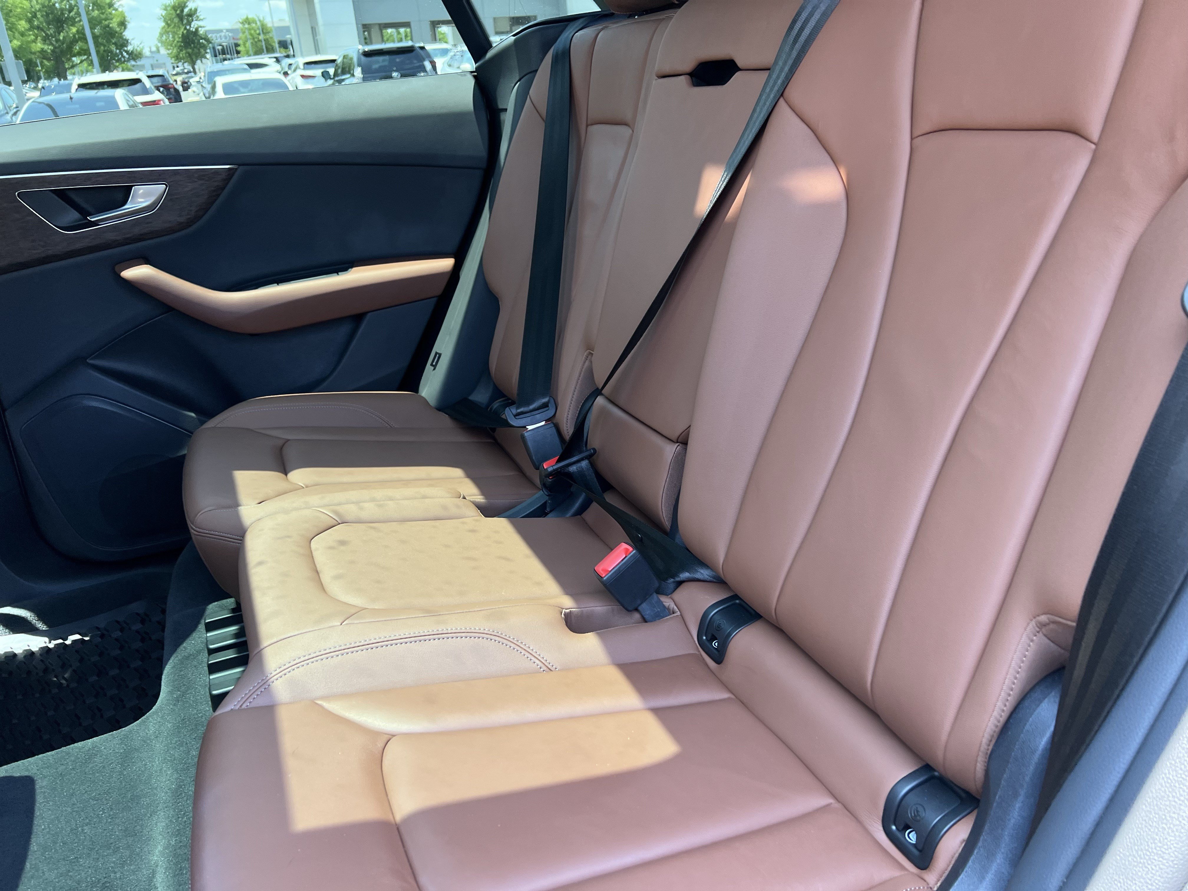 Certified 2024 Audi Q8 Premium AWD/4WD image 33