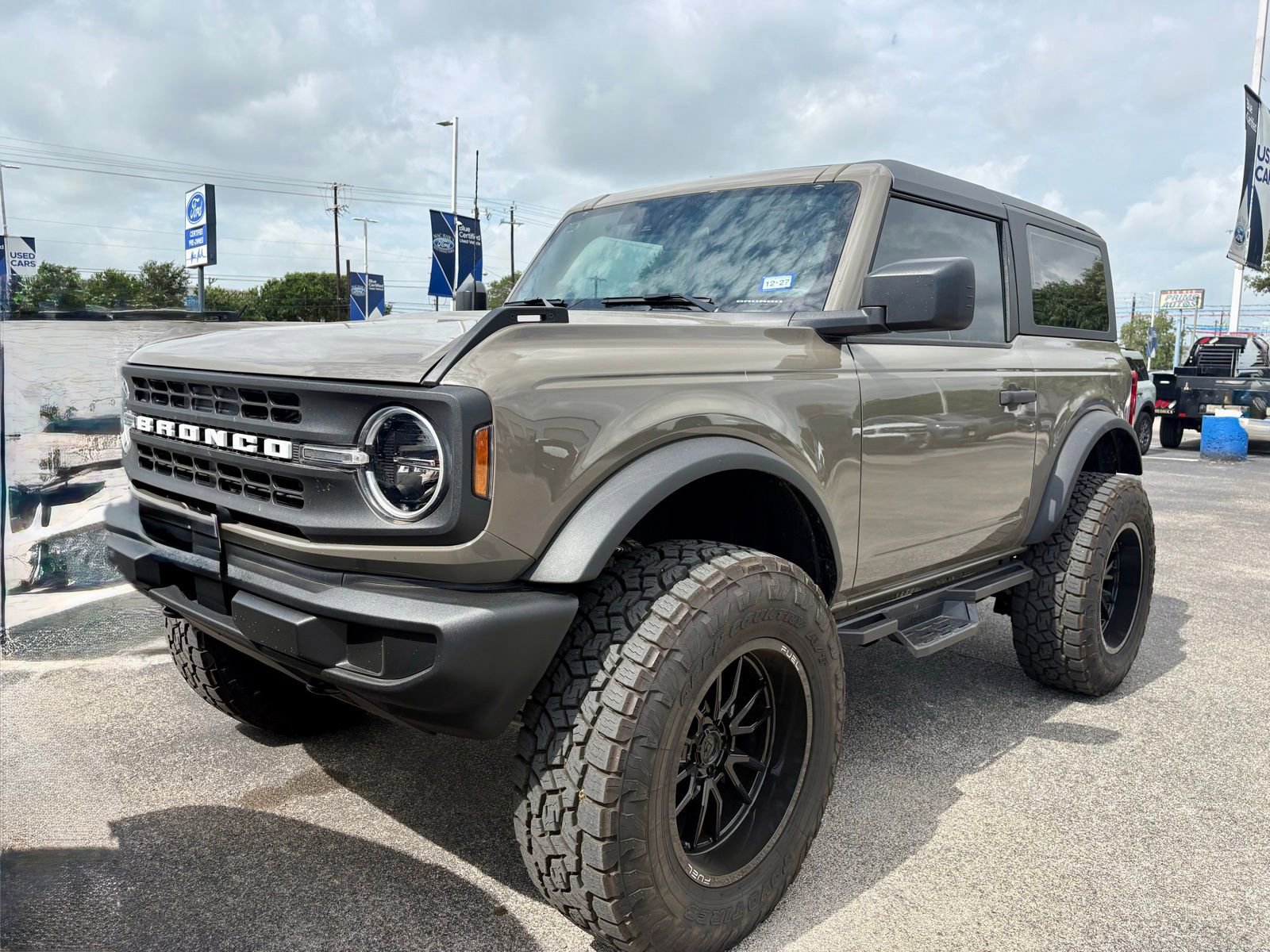 Used 2025 Ford Bronco 2-Door AWD/4WD image 7