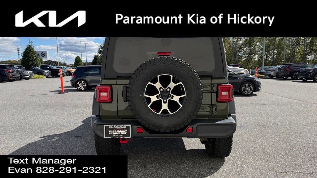 Used 2022 Jeep Wrangler Unlimited Rubicon w/ Cold Weather Group image 20