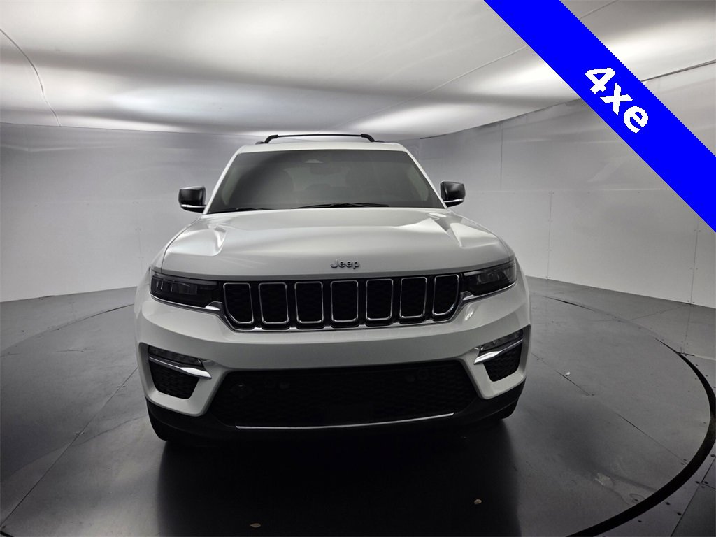 Used 2023 Jeep Grand Cherokee 4WD 4xe image 5