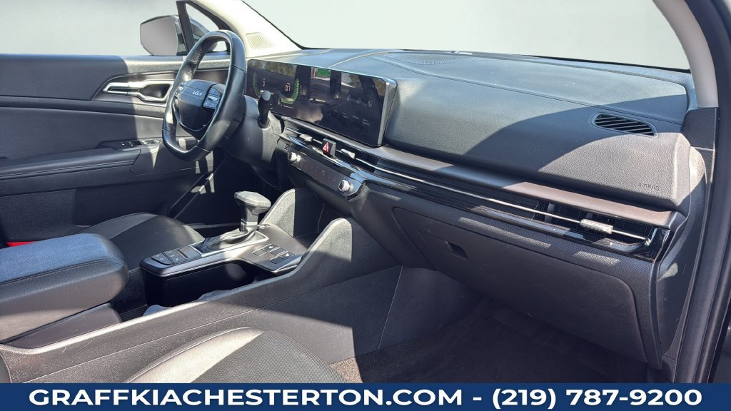 Used 2026 Kia Sportage EX FWD image 46