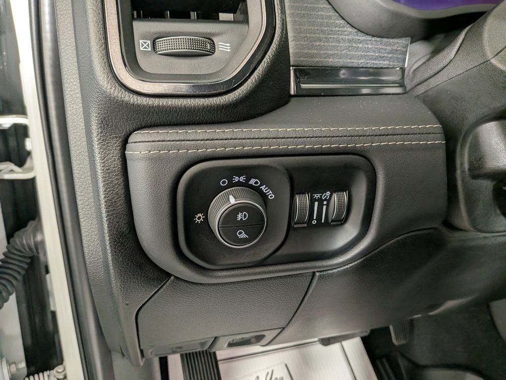 Certified 2023 RAM 3500 Limited image 22