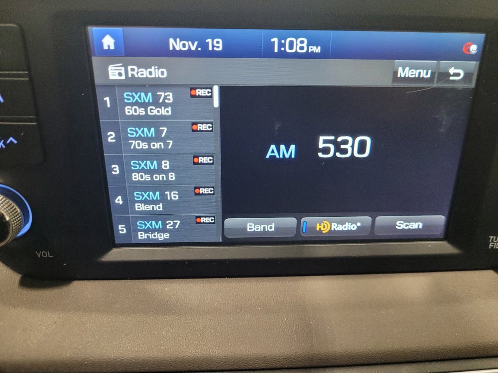 Used 2020 Hyundai Santa Fe SEL w/ Convenience + Premium Package image 25