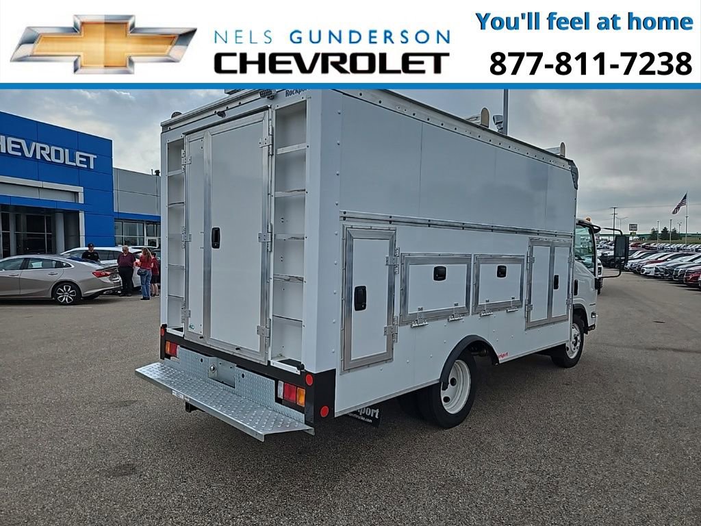 New 2025 Chevrolet Low Cab Forward image 6