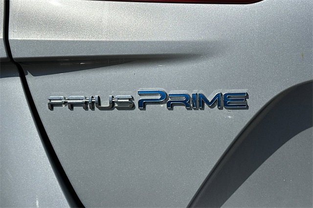 Used 2019 Toyota Prius Prime Premium image 5