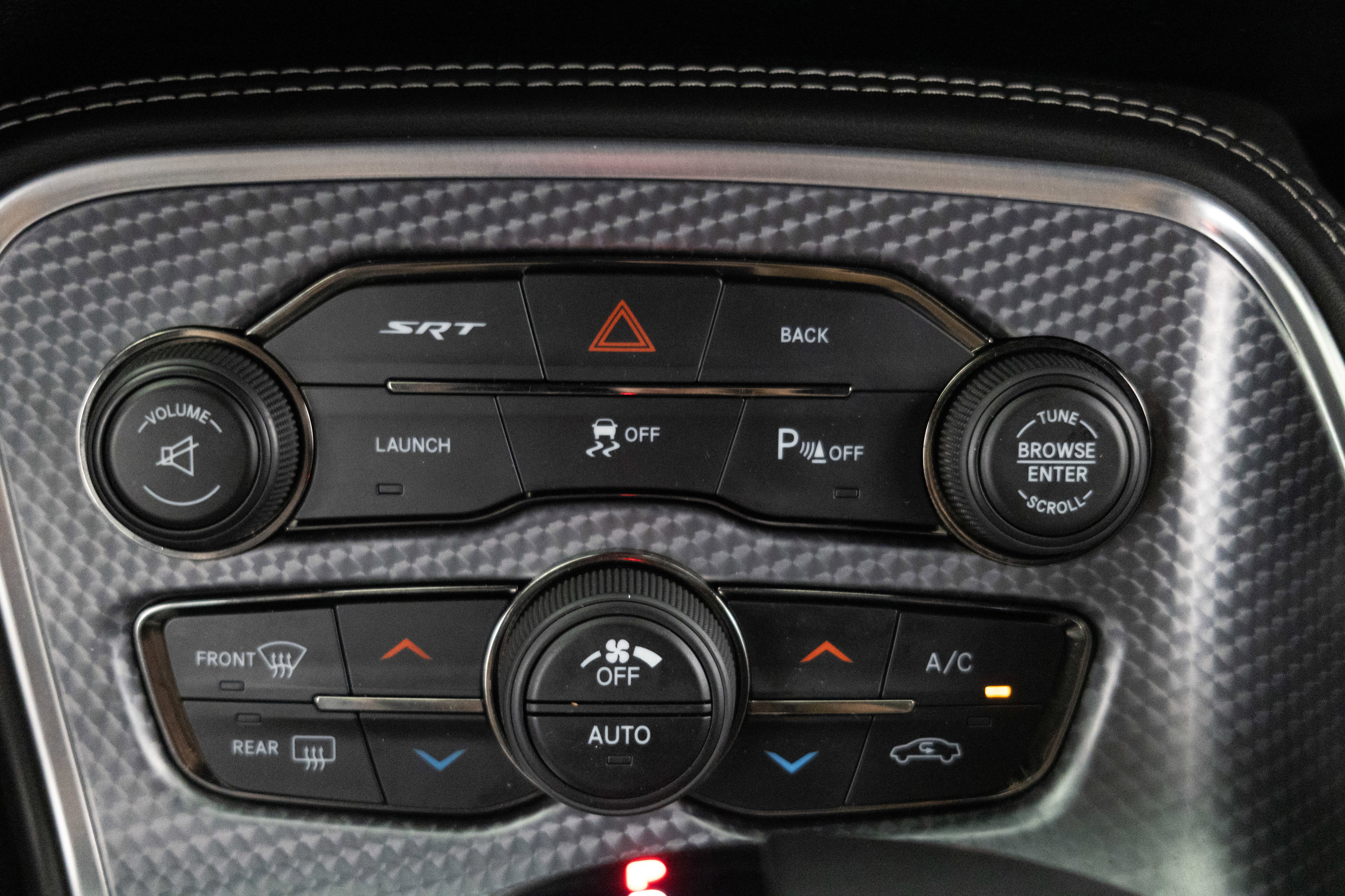 Used 2015 Dodge Challenger SRT Hellcat image 46