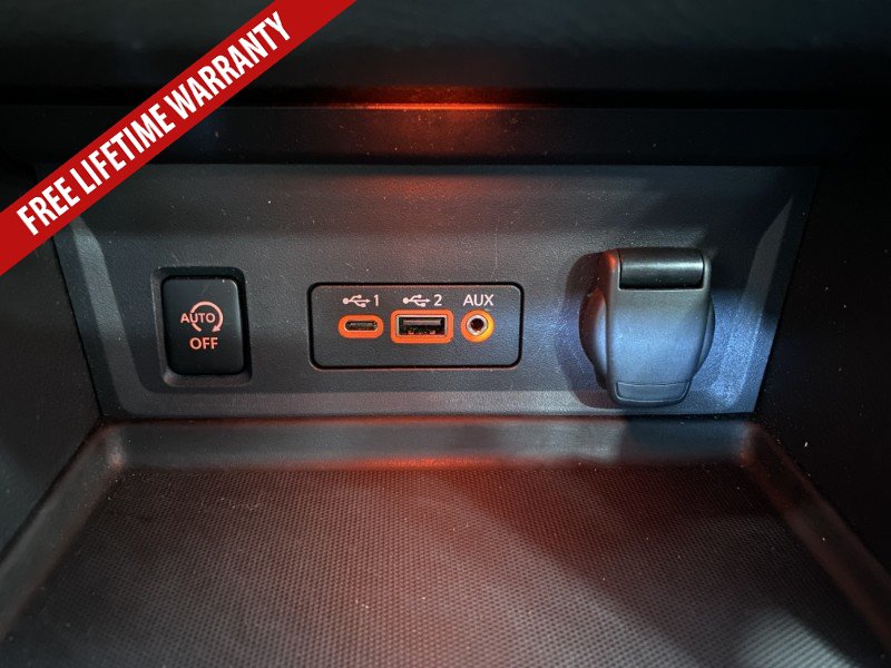 Used 2024 Nissan Sentra SV FWD image 37