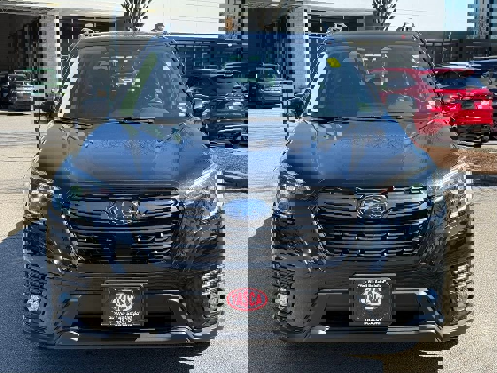 Used 2023 Subaru Forester Limited image 3