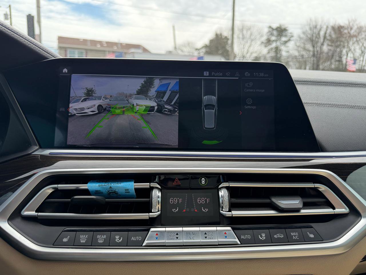 Used 2019 BMW X5 xDrive40i w/ Convenience Package AWD/4WD image 18