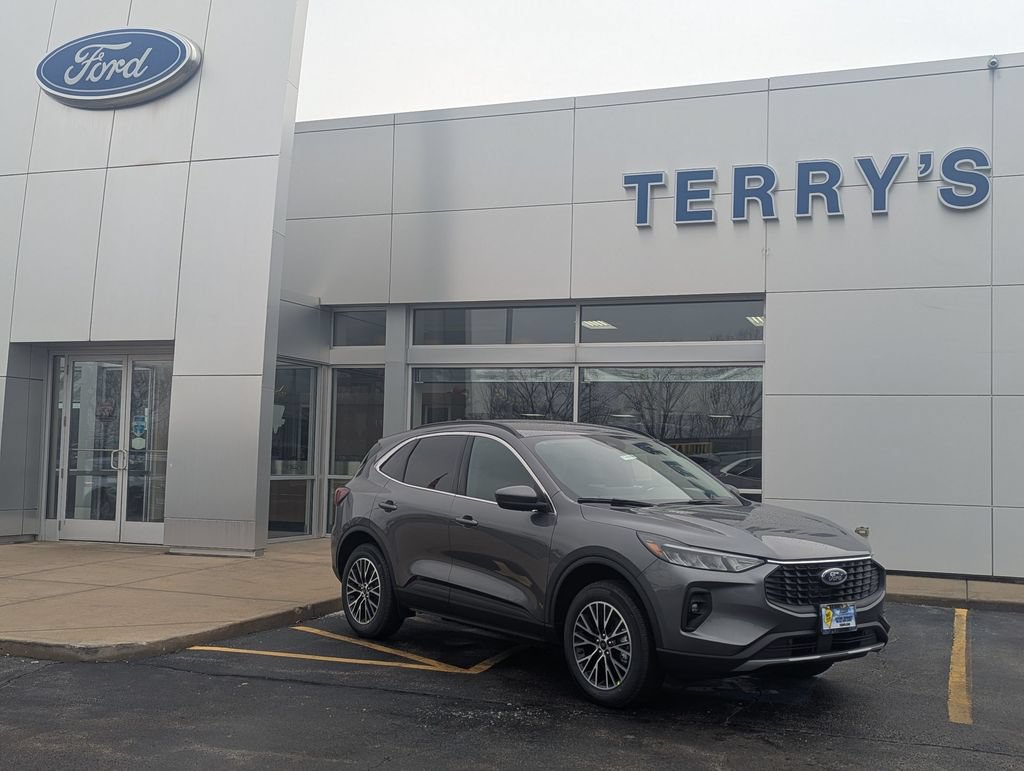 New 2026 Ford Escape SE FWD image 1