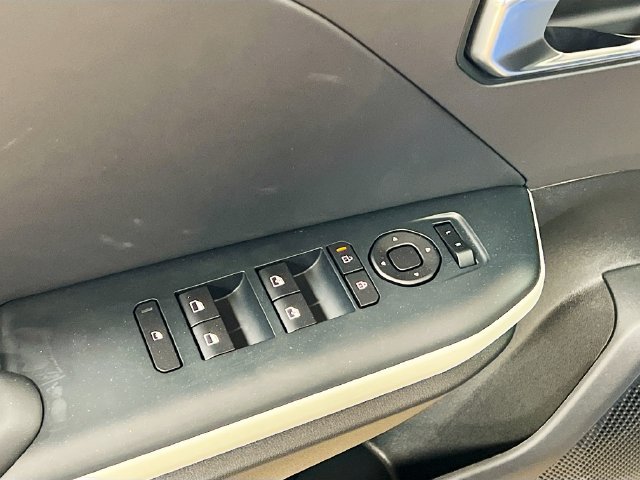 New 2025 Kia K4 EX w/ GT-Line Sunroof Package FWD image 18
