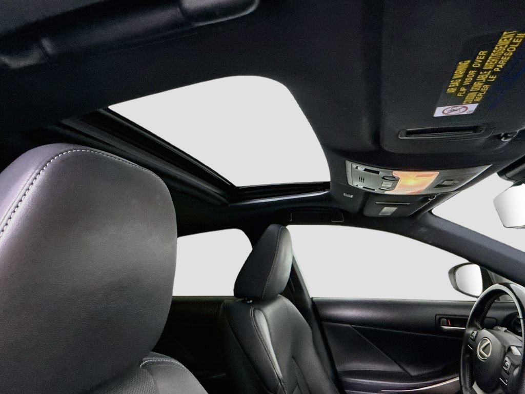 Used 2020 Lexus IS 300 F Sport w/ F Sport Package RWD image 18
