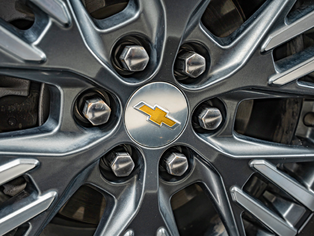 Used 2024 Chevrolet Traverse LS FWD image 11