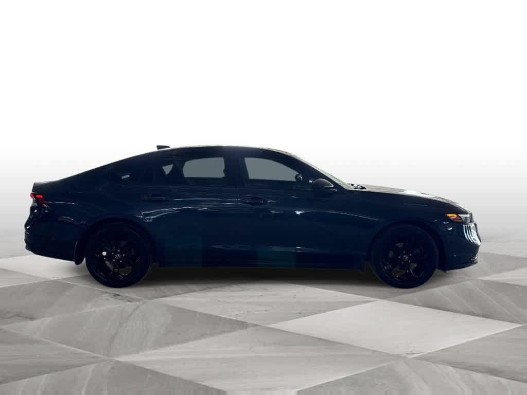 Used 2025 Honda Accord SE image 9