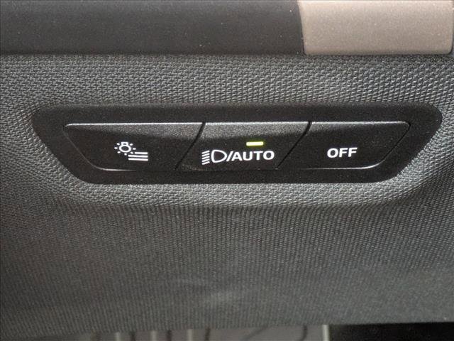 Used 2025 BMW iX xDrive50 image 12