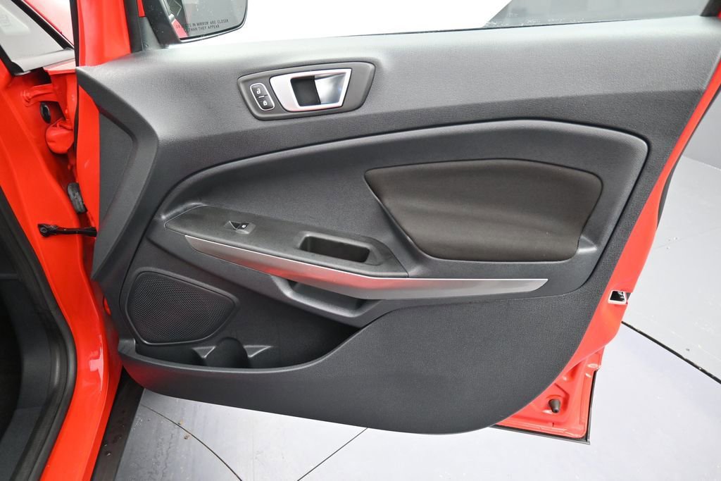 Used 2019 Ford EcoSport SE w/ SE Convenience Package FWD image 16