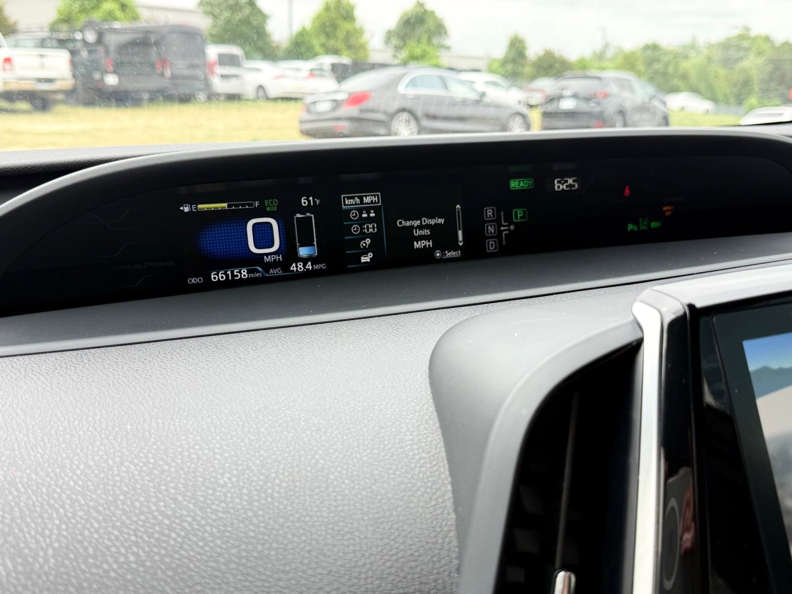 Used 2017 Toyota Prius Prime Advanced FWD image 35