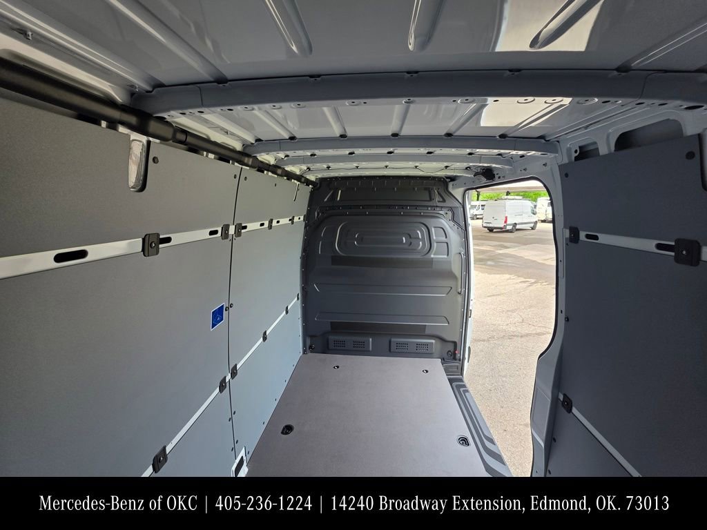 New 2026 Mercedes-Benz Sprinter 2500 image 7