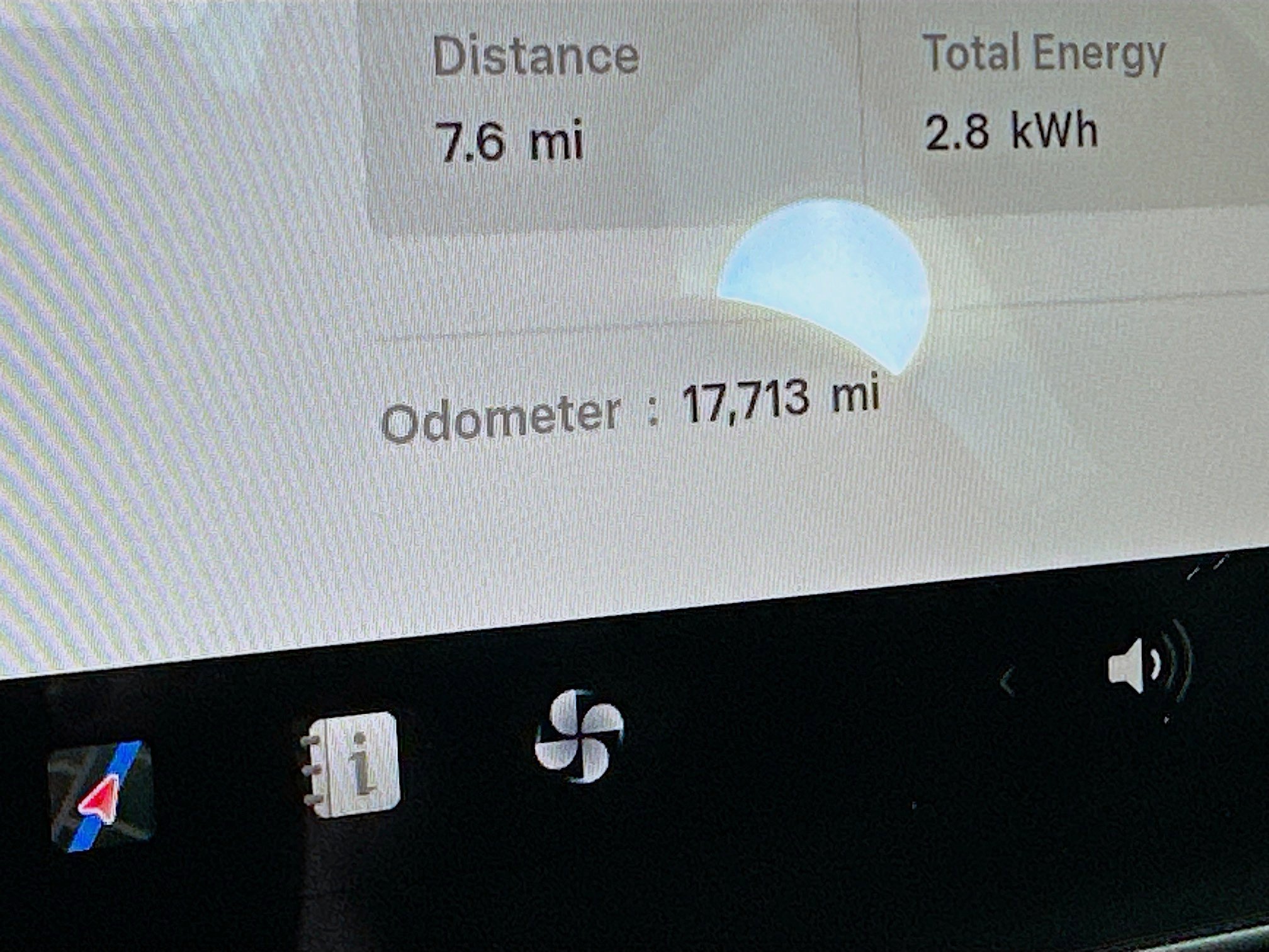 Used 2023 Tesla Model 3 Standard Range image 18