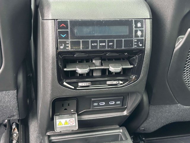 New 2027 Jeep Grand Cherokee L Limited AWD/4WD image 14