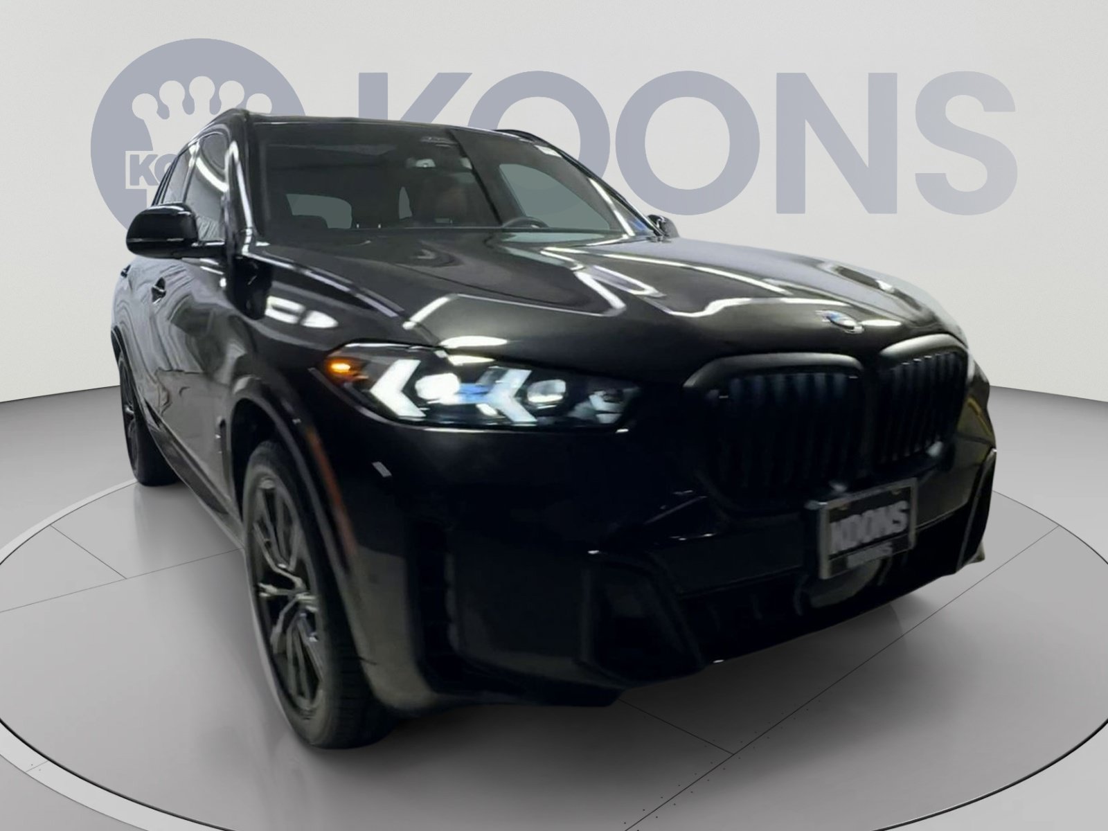 Used 2024 BMW X5 xDrive40i w/ M Sport Package AWD/4WD image 2
