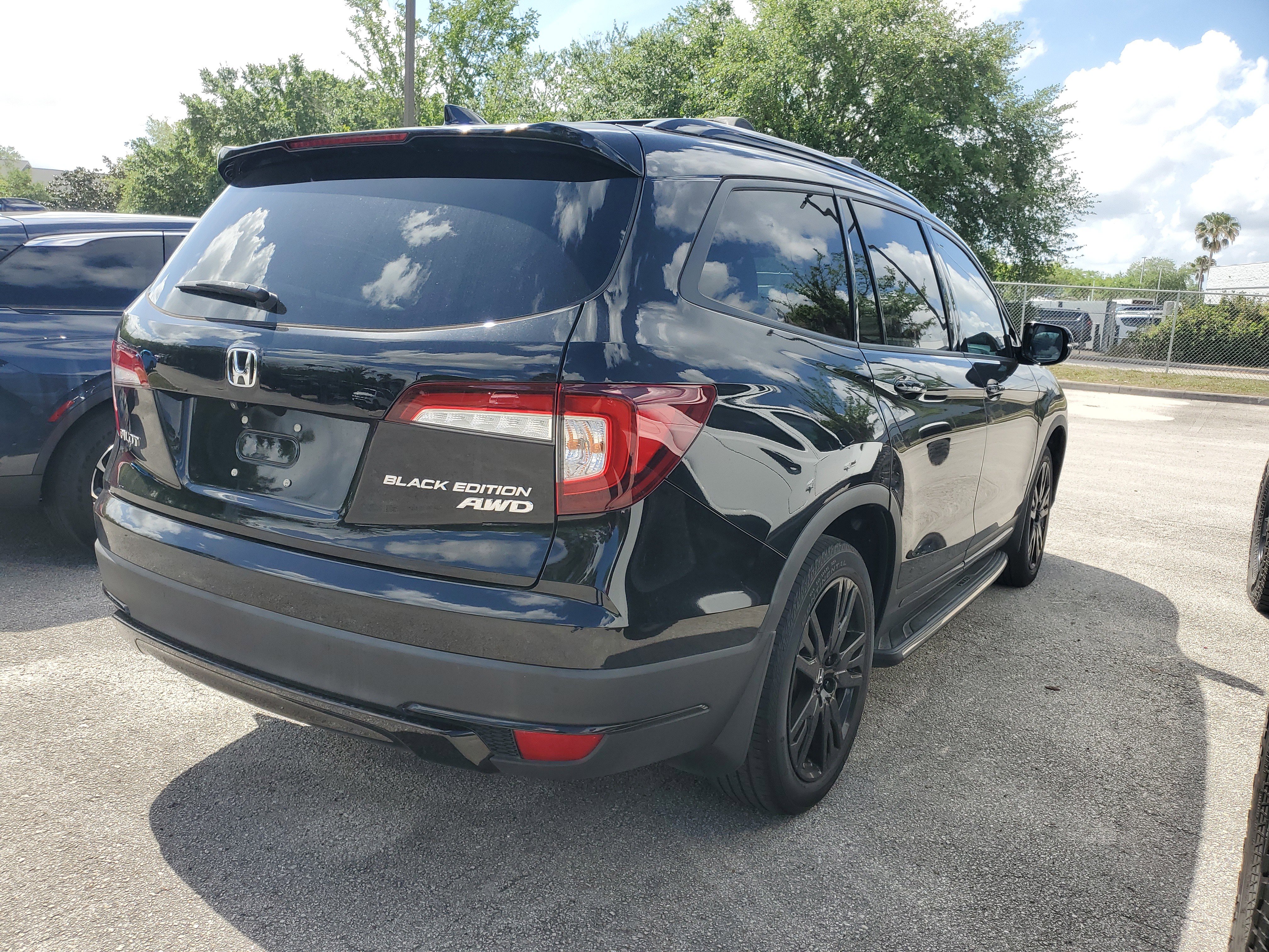 Used 2020 Honda Pilot Black Edition image 5