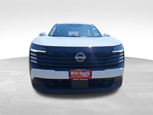 Certified 2025 Nissan Kicks SV FWD image 2