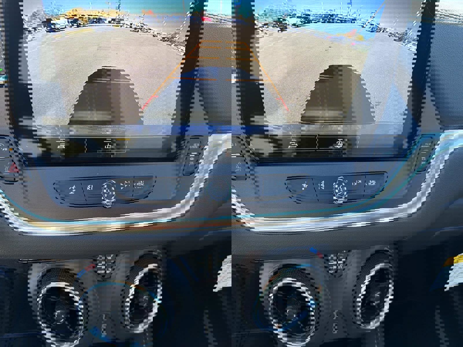 New 2026 Chevrolet Blazer LT w/ Convenience Package image 6