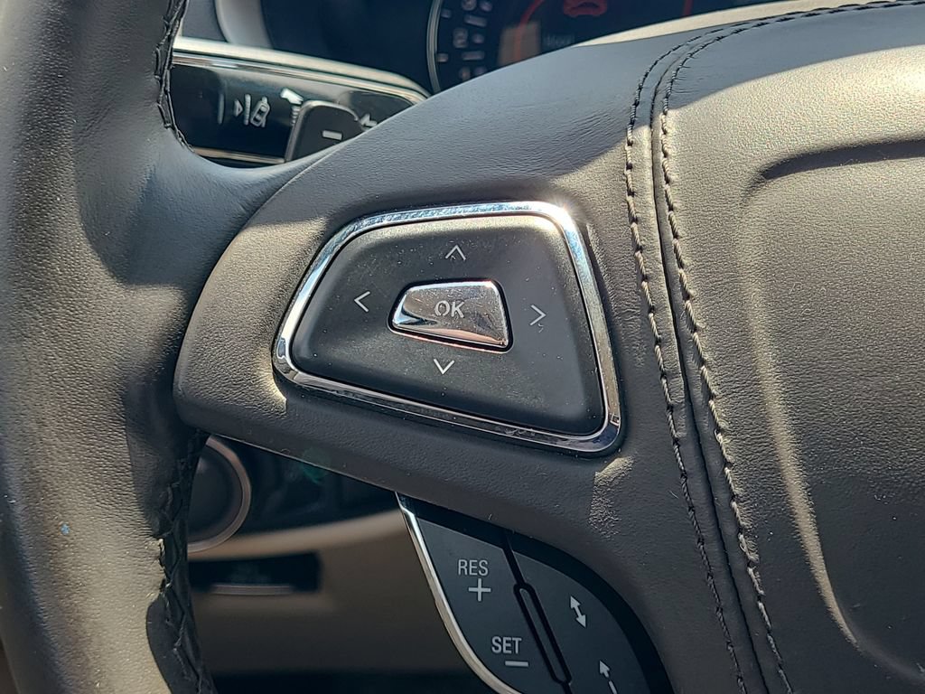 Used 2020 Lincoln MKZ FWD image 18