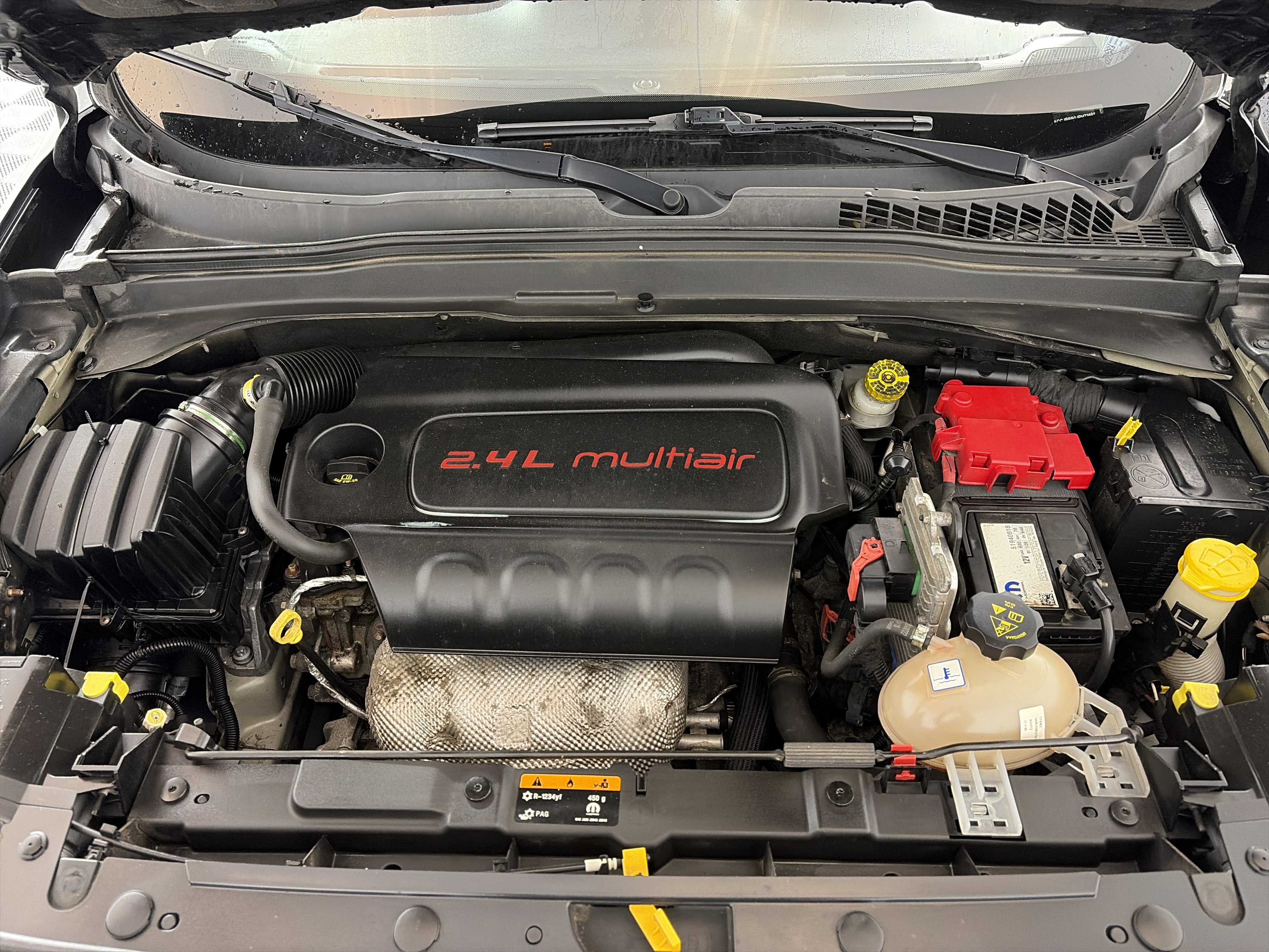 Used 2018 Jeep Renegade Latitude w/ Cold Weather Group image 11