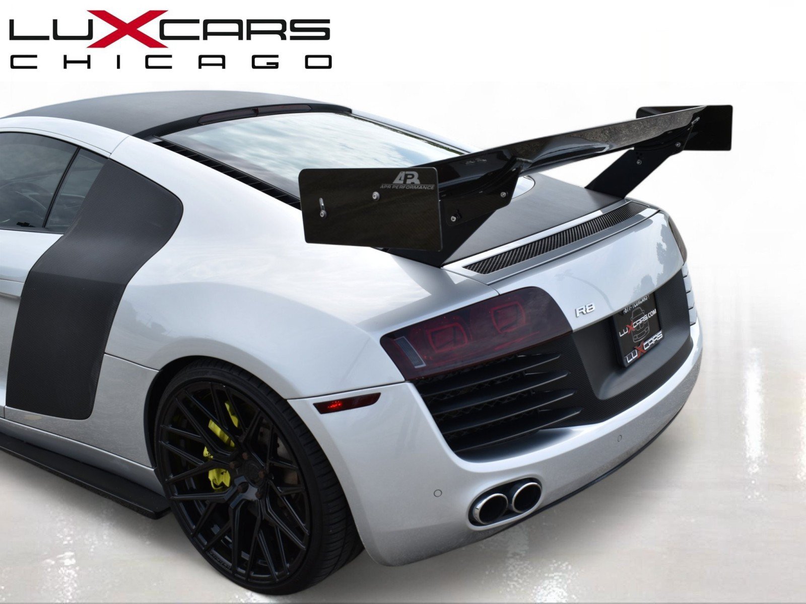 Used 2009 Audi R8 V8 w/ Premium Pkg AWD/4WD image 9