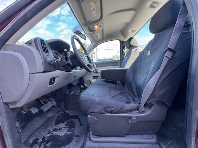 Used 2014 Chevrolet Silverado 3500 W/T w/ Snow Plow Prep Package image 10