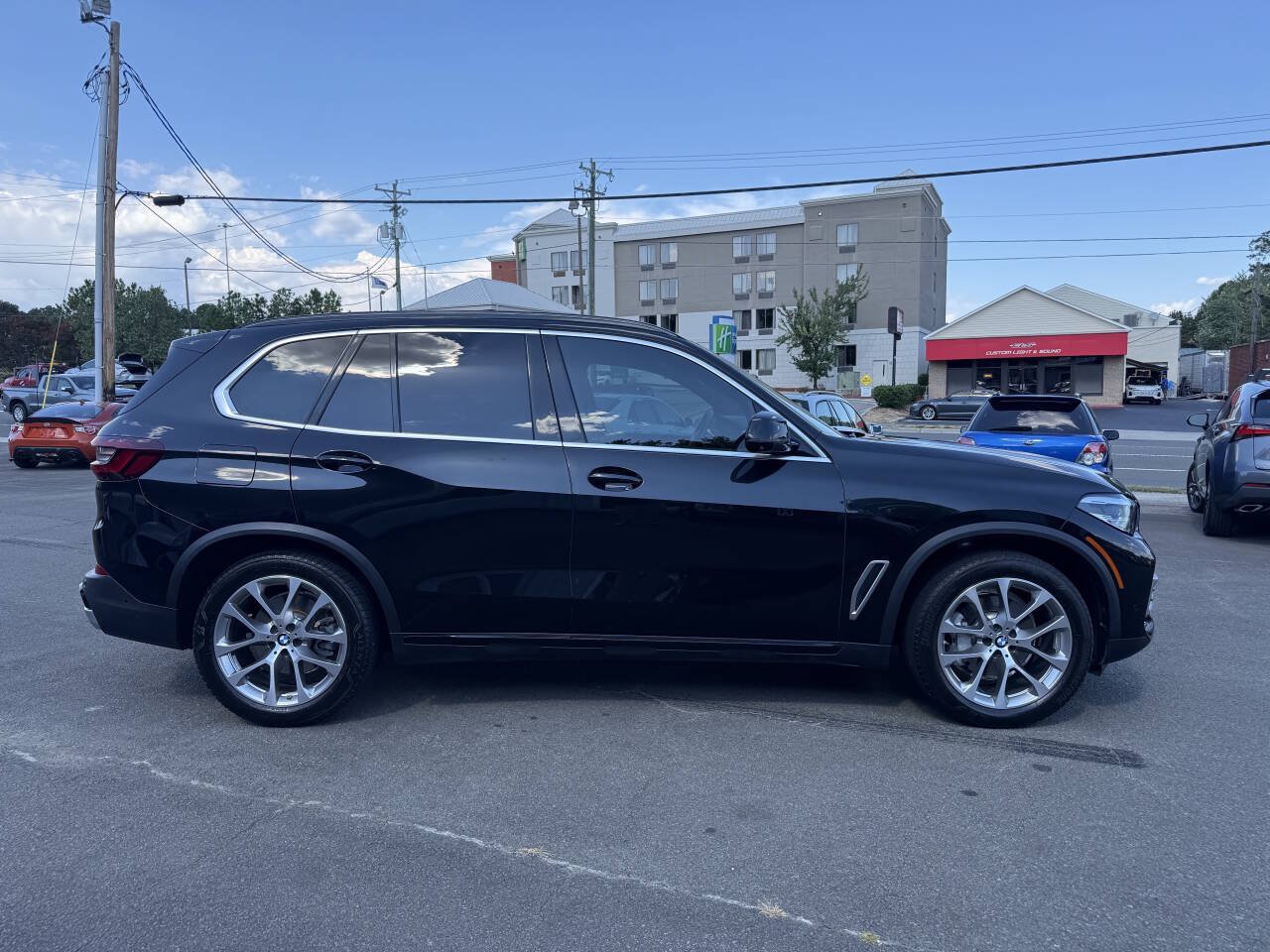 Used 2021 BMW X5 sDrive40i w/ Premium Package RWD image 9