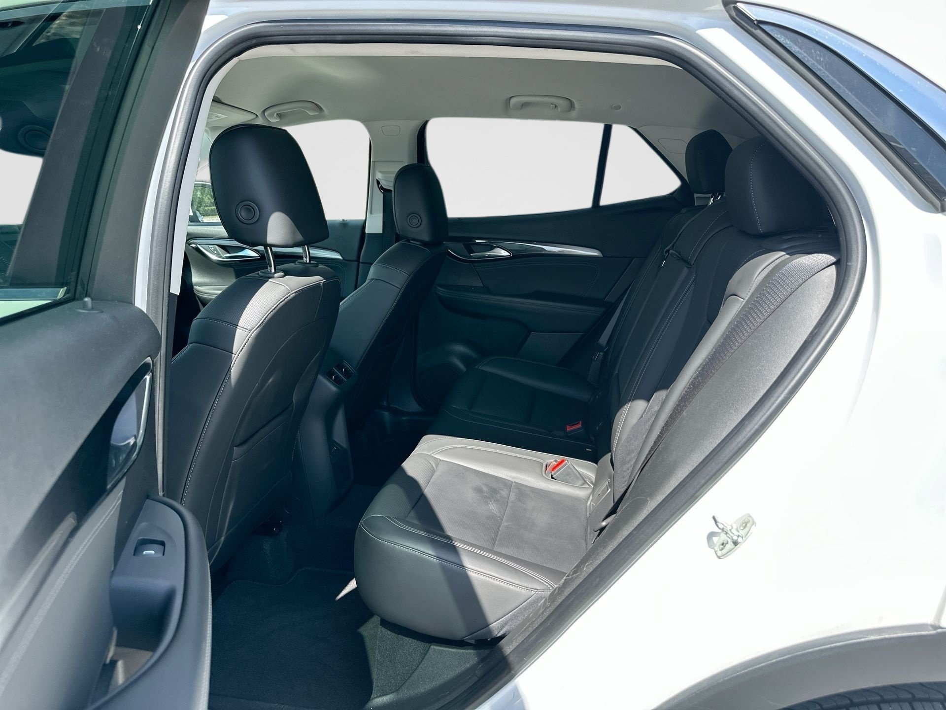 Used 2024 Buick Envision Preferred AWD/4WD image 24